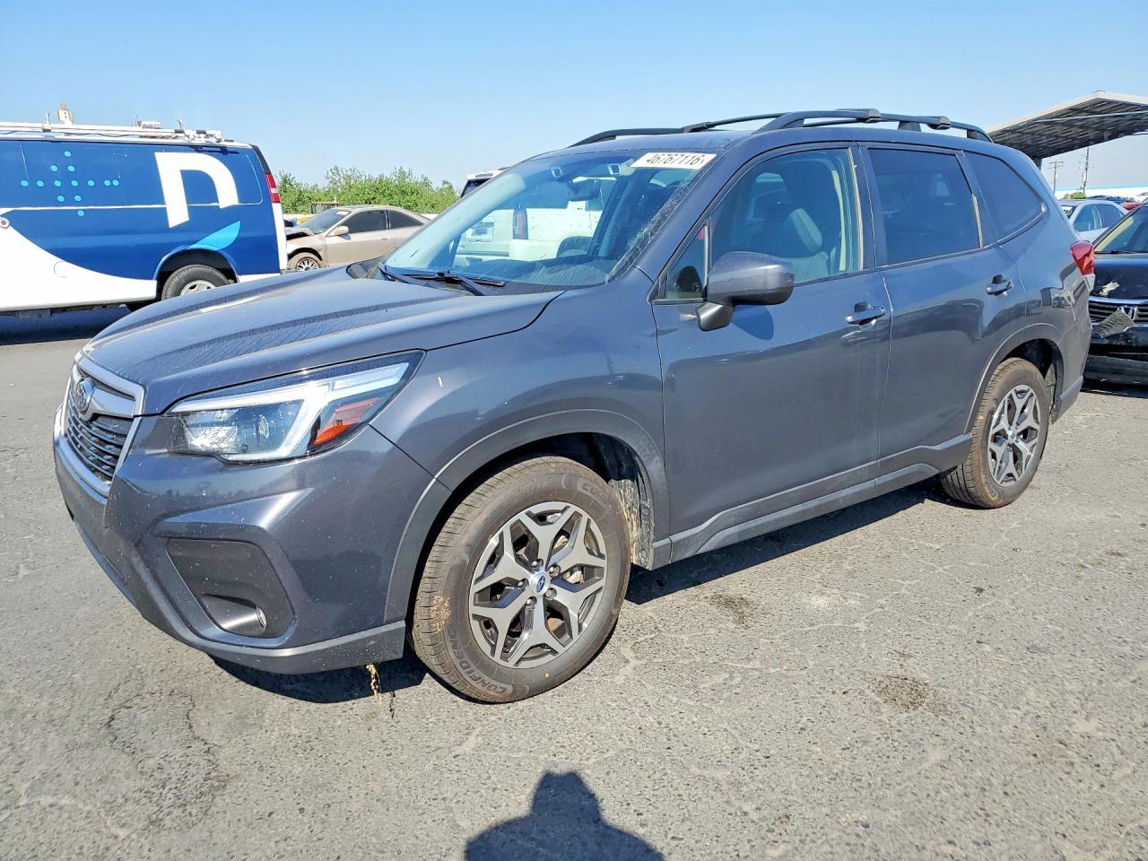 2026 Subaru Forester Premium - zdjęcie główne