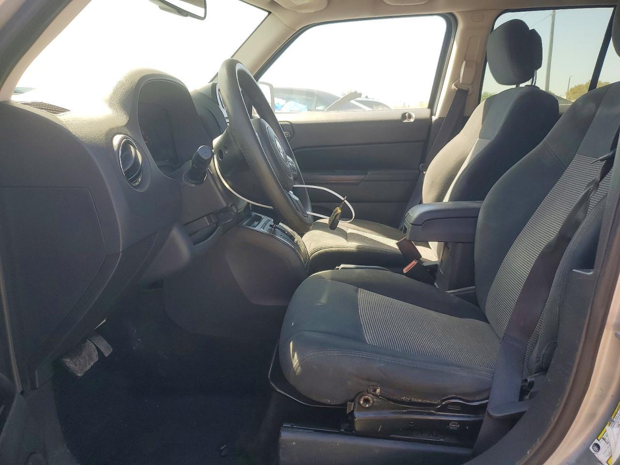 2014 Jeep Patriot Sport - zdjęcie 7