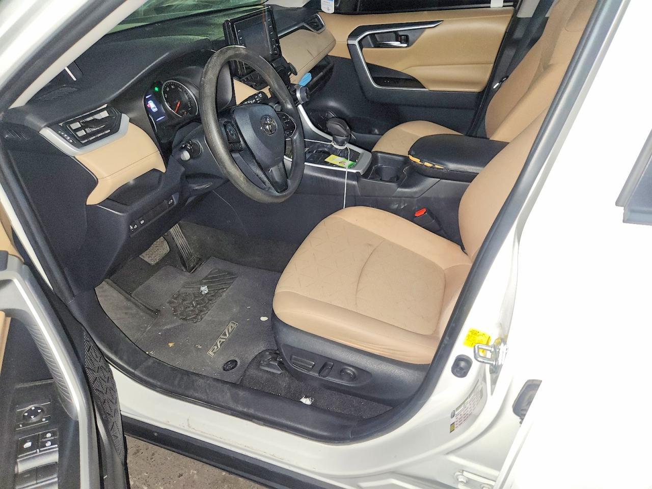 2019 Toyota Rav4 Xle - zdjęcie 7