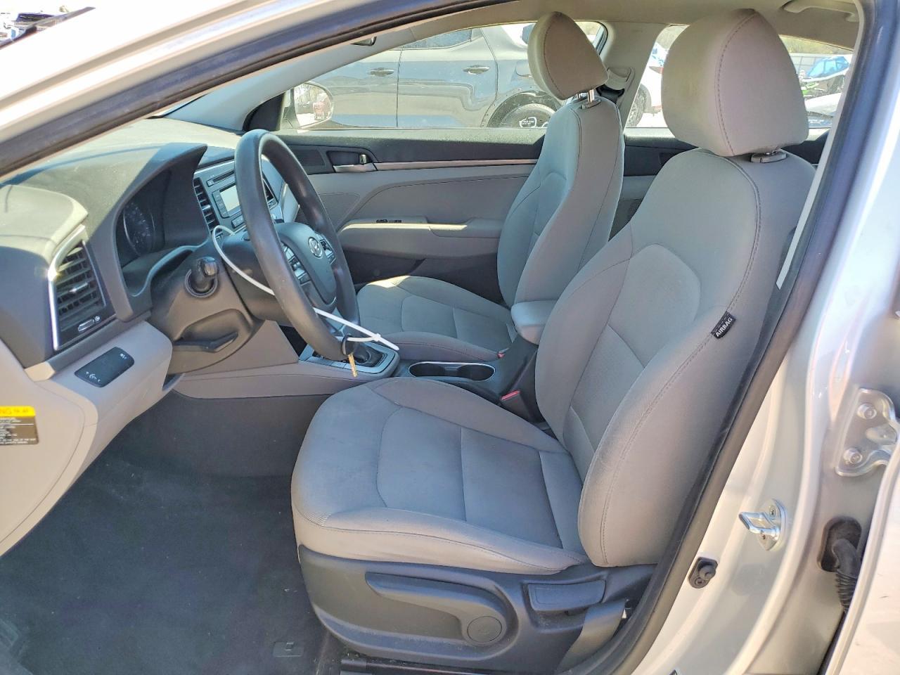 2017 Hyundai Elantra Se - zdjęcie 7