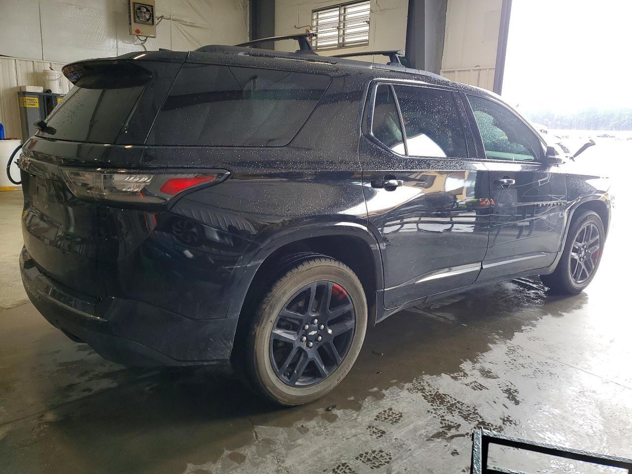 2018 Chevrolet Traverse Premier - zdjęcie 3