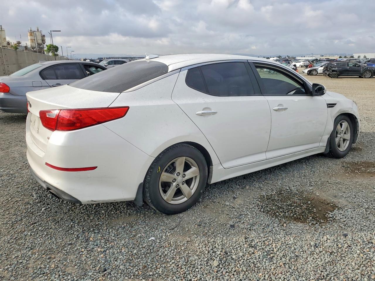 2015 Kia Optima Lx - zdjęcie 3