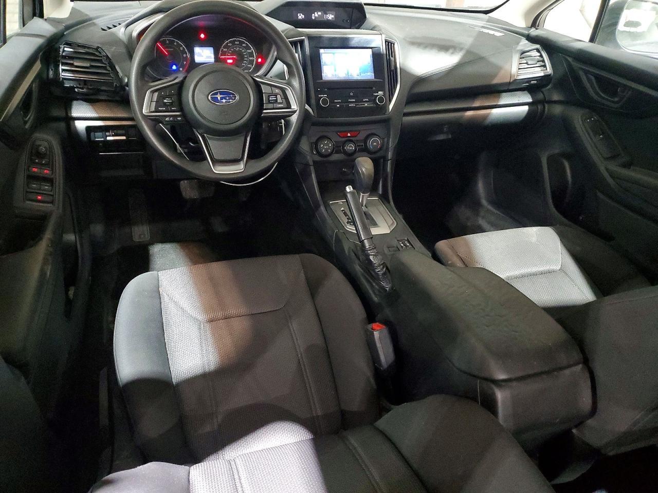 2019 Subaru Impreza Premium - zdjęcie 8