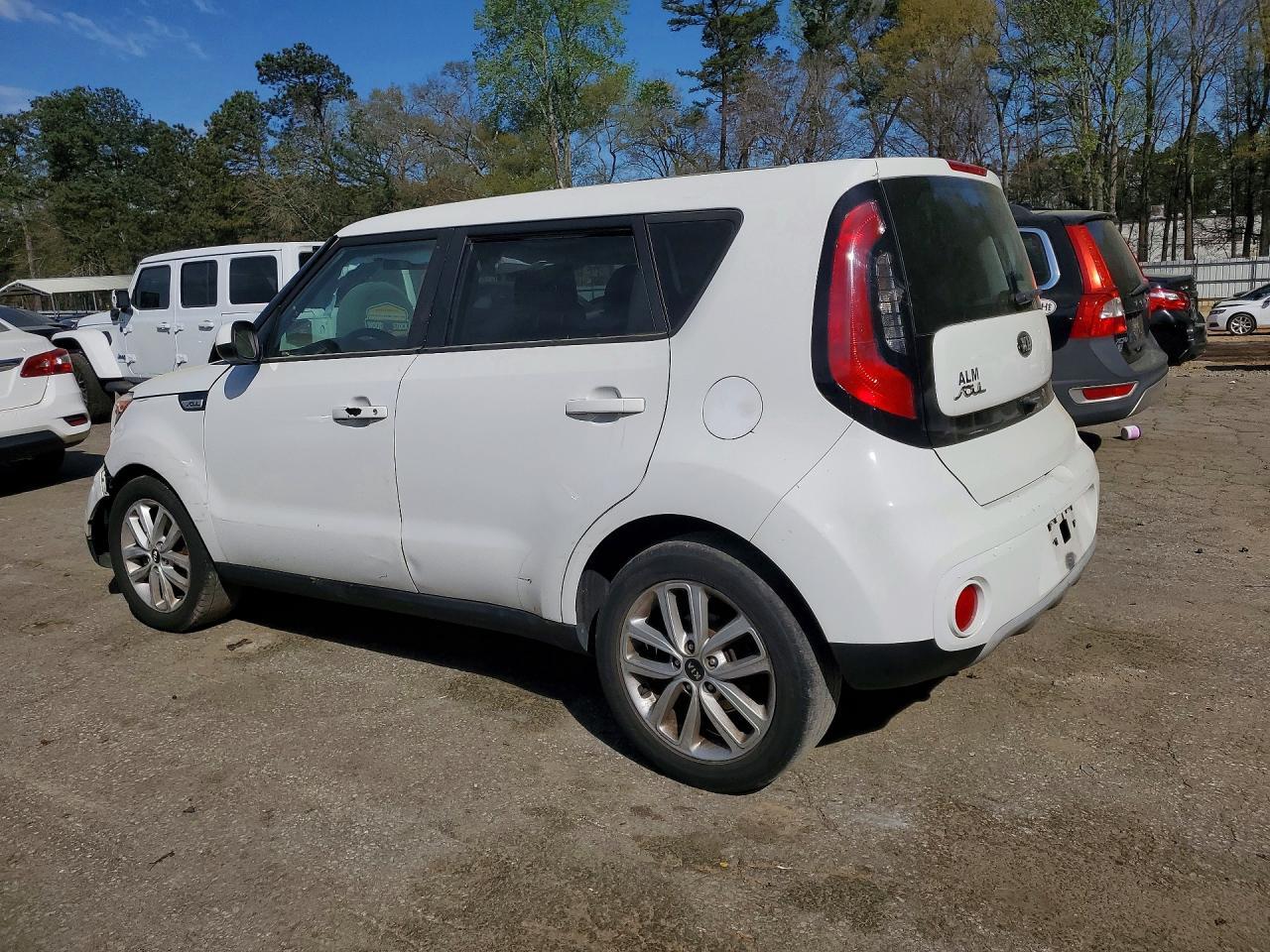 2019 Kia Soul + - zdjęcie 2