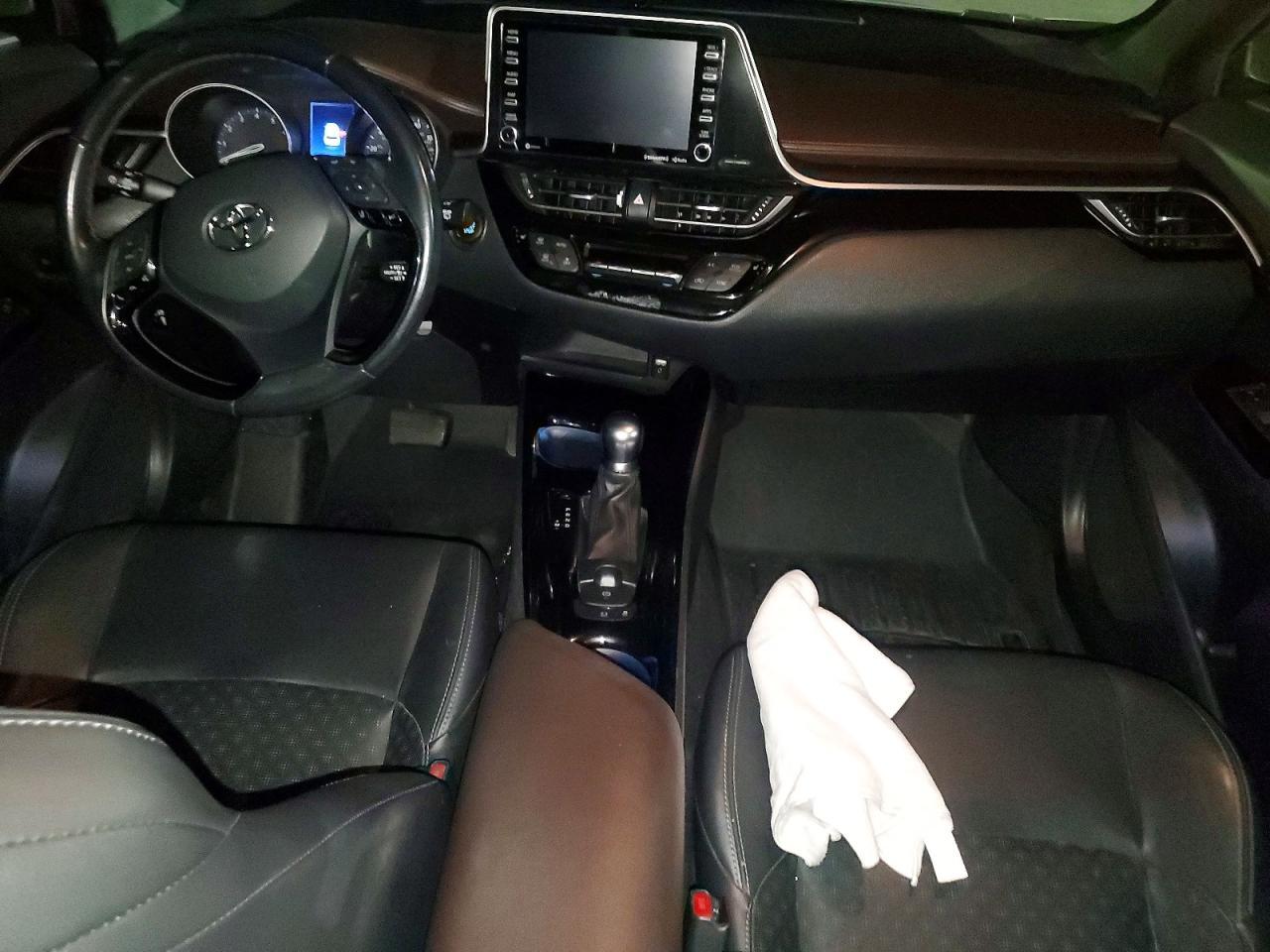 2019 Toyota C-Hr Limited - zdjęcie 8