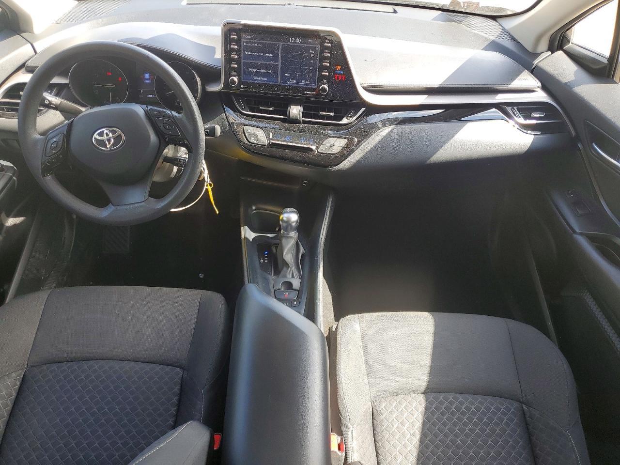 2021 Toyota C-Hr Le - zdjęcie 8