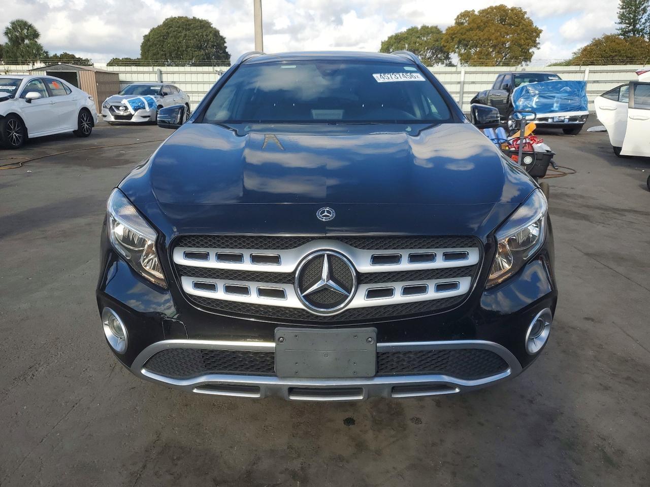 2018 Mercedes-Benz Gla 250 - zdjęcie 5