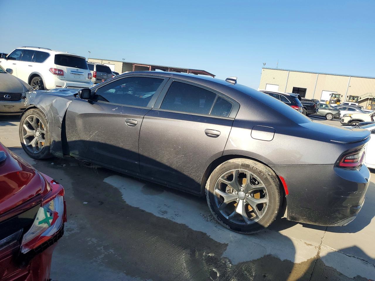 2016 Dodge Charger R - zdjęcie 2