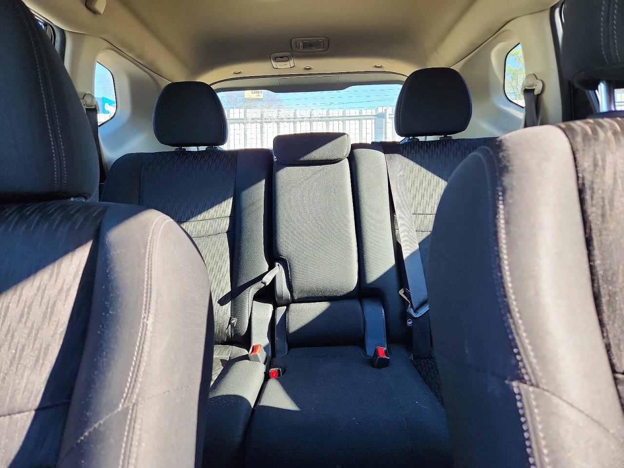 2018 Nissan Rogue S - zdjęcie 10