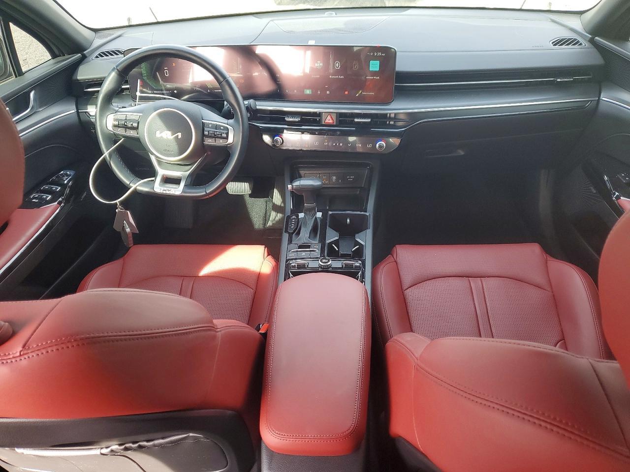 2025 Kia K5 Gt-Line - zdjęcie 8