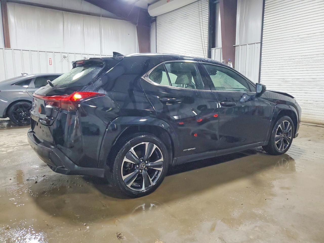 2022 Lexus Ux 250H Base - zdjęcie 3