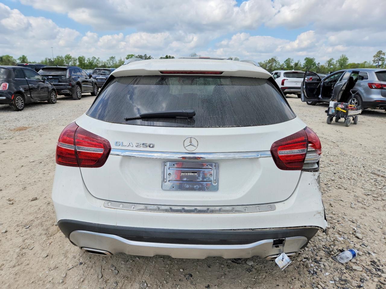 2020 Mercedes-Benz Gla 250 - zdjęcie 6