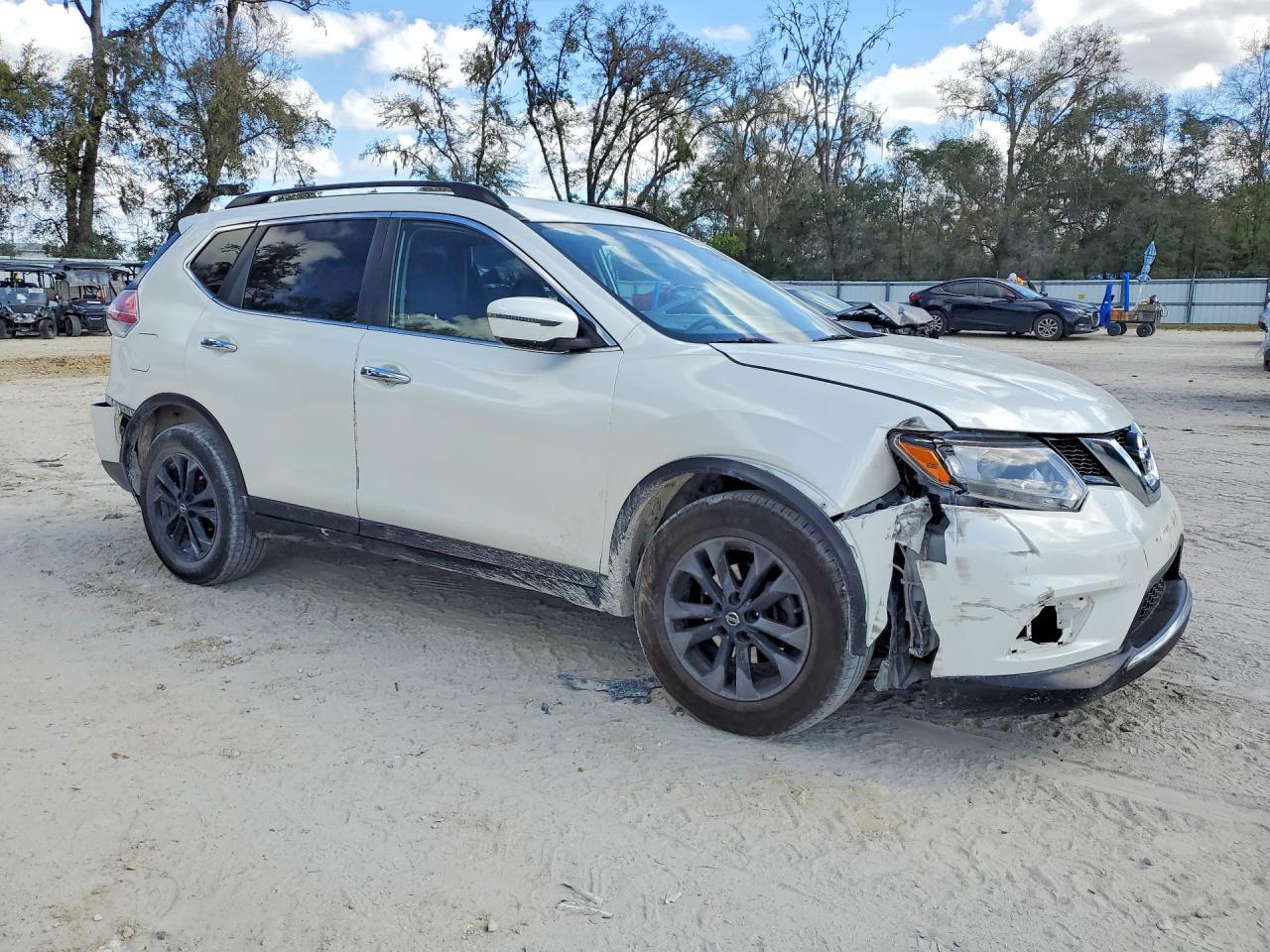 2016 Nissan Rogue Sv - zdjęcie 4