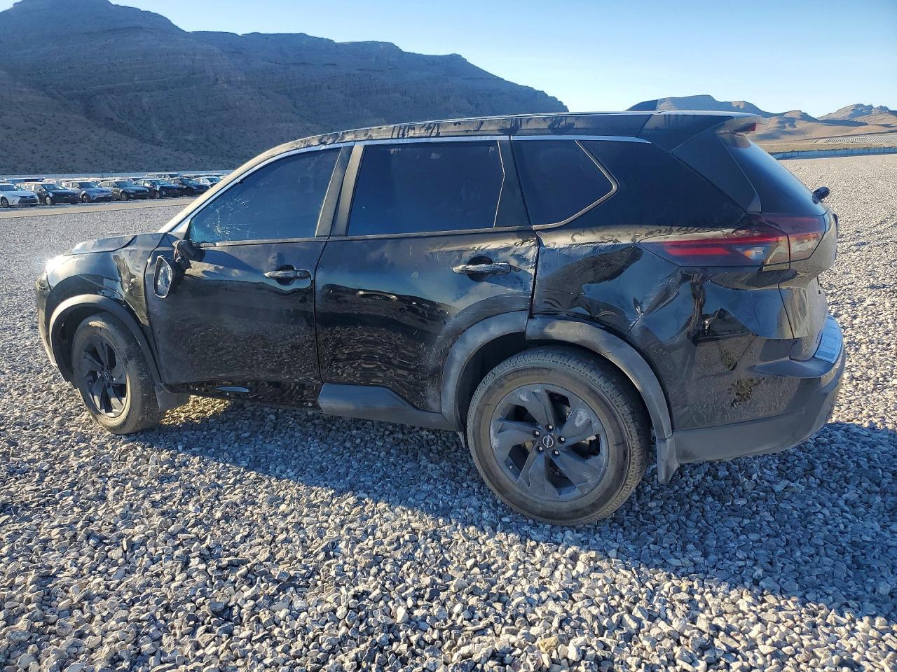 2026 Nissan Rogue Sv - zdjęcie 2