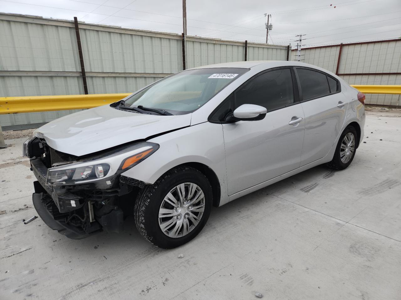 2018 Kia Forte - zdjęcie główne