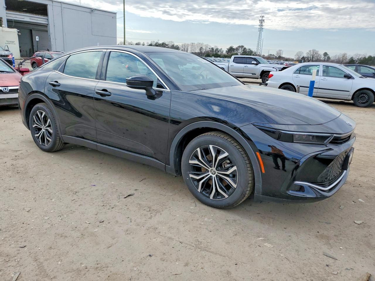 2024 Toyota Crown Limited - zdjęcie 4