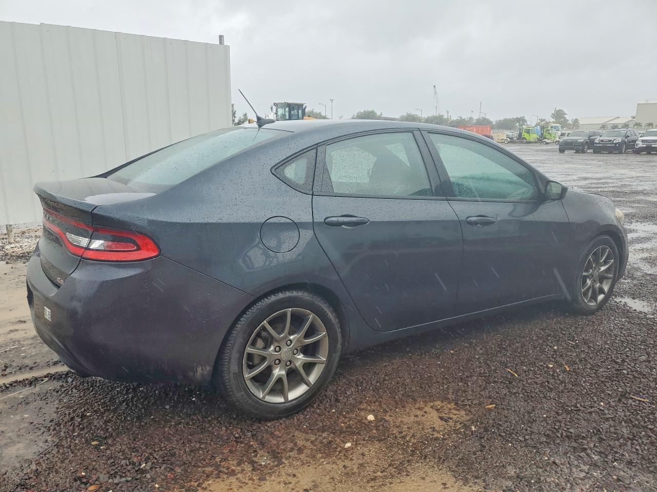 2014 Dodge Dart Sxt - zdjęcie 3