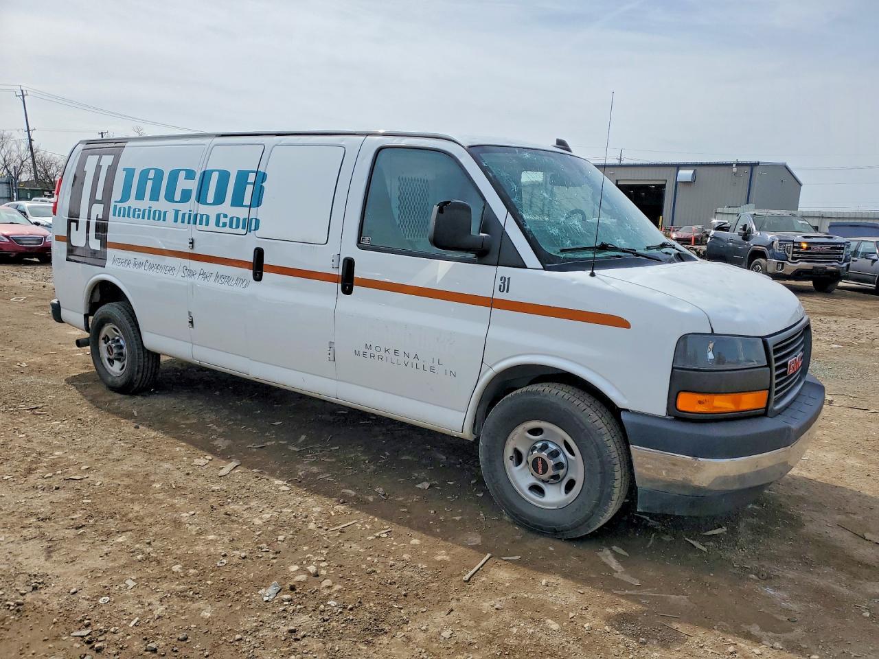 2018 GMC Savana G2500 - zdjęcie 4