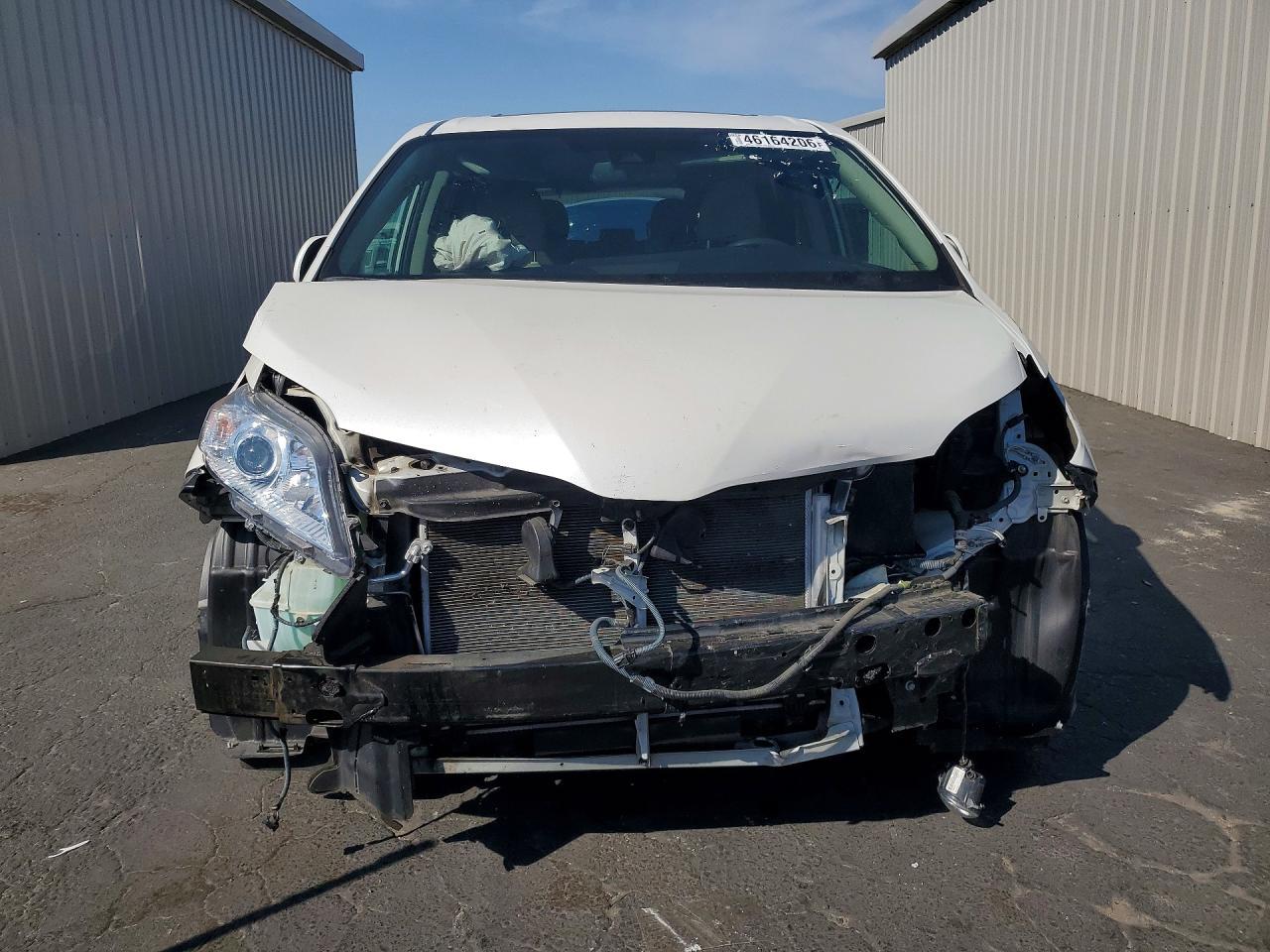 2020 Toyota Sienna Xle Premium 8-Passenger - zdjęcie 5