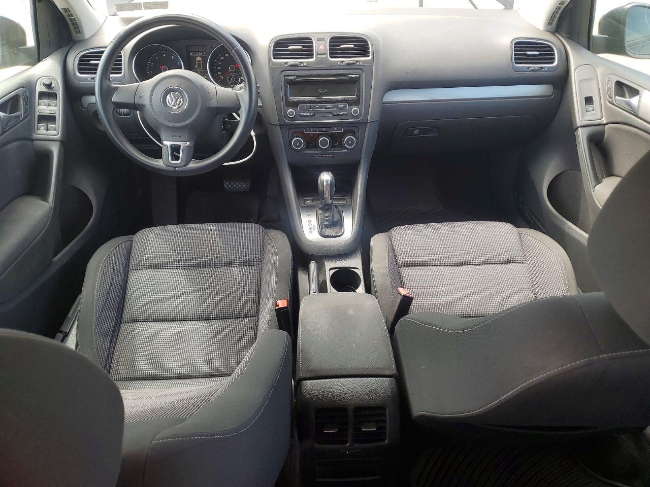 2013 Volkswagen Golf - zdjęcie 8