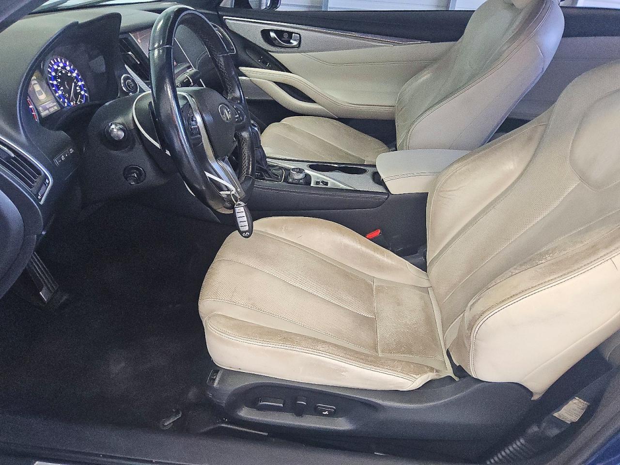 2017 Infiniti Q60 Red Sport 400 - zdjęcie 7