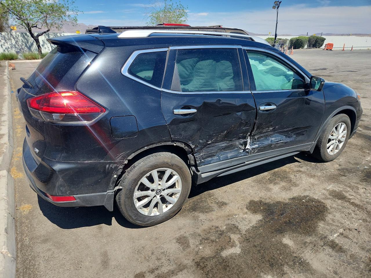 2017 Nissan Rogue Sv - zdjęcie 3
