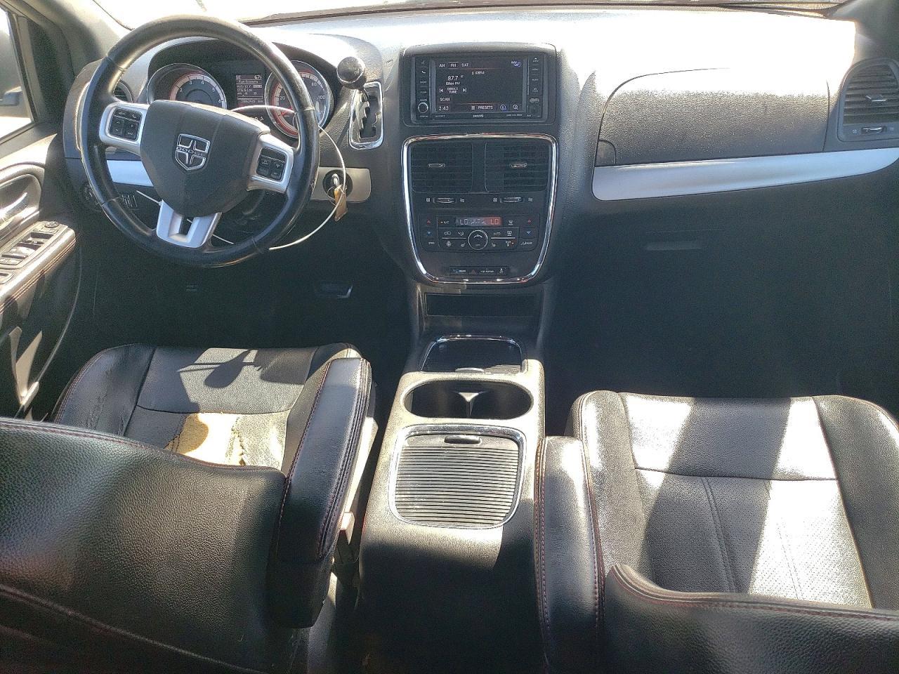 2019 Dodge Grand Caravan Gt - zdjęcie 8