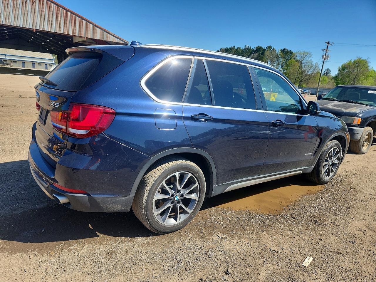 2017 BMW X5 xDrive35I - zdjęcie 3