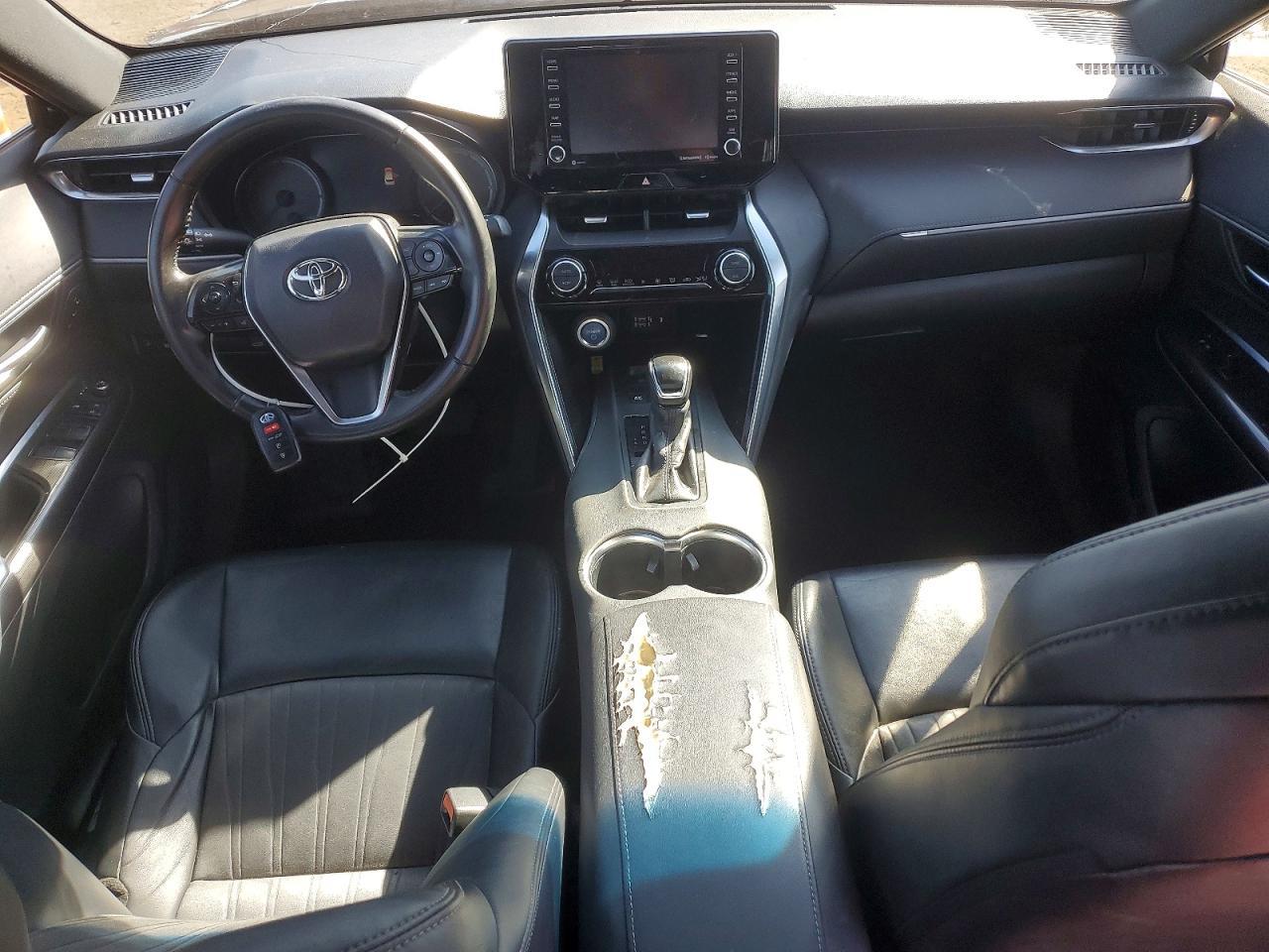 2021 Toyota Venza Xle - zdjęcie 8