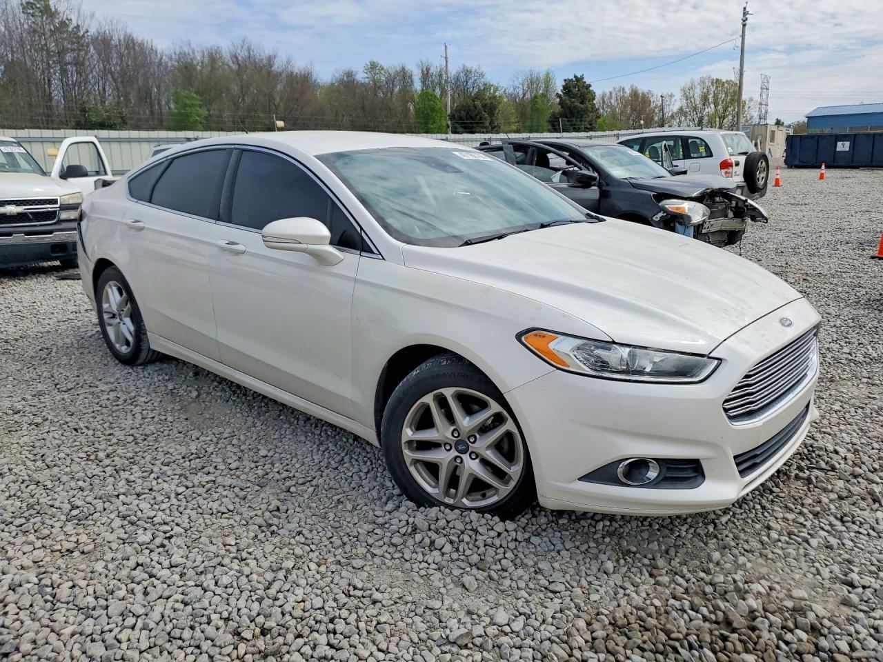 2013 Ford Fusion Se - zdjęcie 4