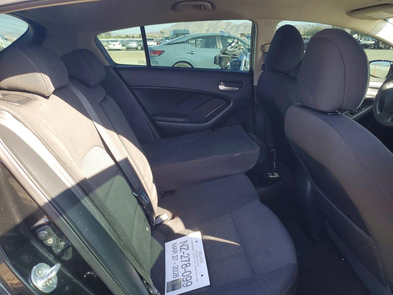 2017 Kia Forte Lx - zdjęcie 11