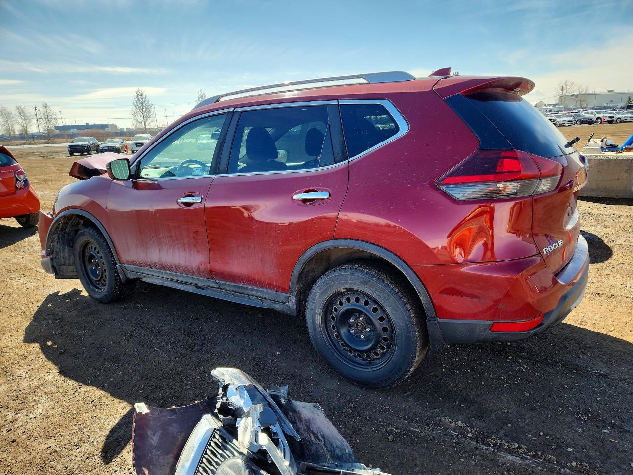 2018 Nissan Rogue S - zdjęcie 2