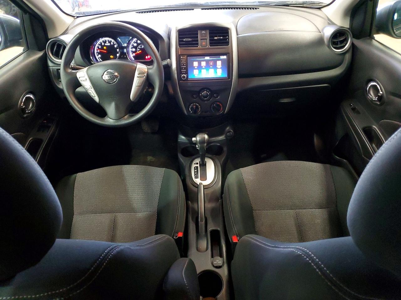 2019 Nissan Versa Sv - zdjęcie 8