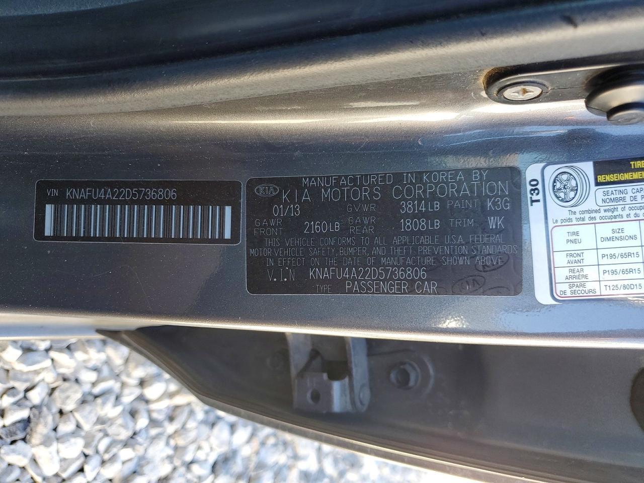 2013 Kia Forte - zdjęcie 13