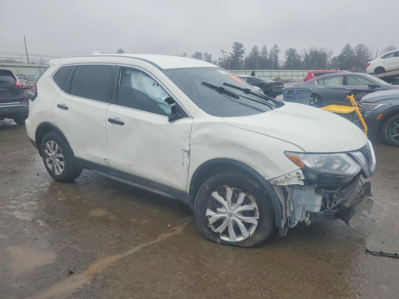 2018 Nissan Rogue S - zdjęcie 4