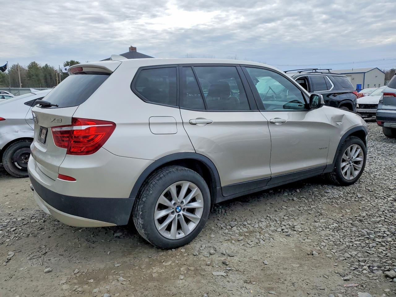 2013 BMW X3 xDrive28I - zdjęcie 3