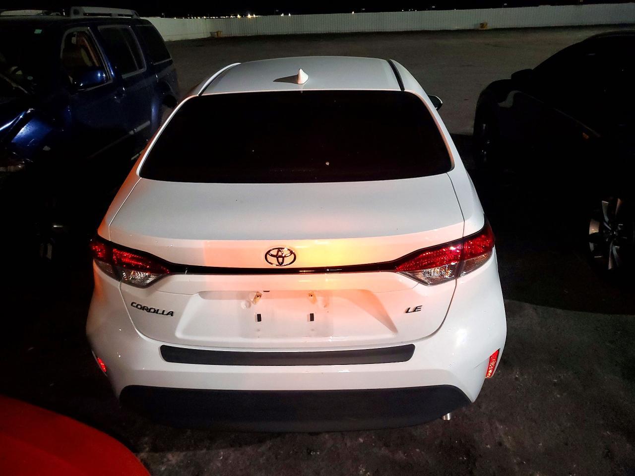 2023 Toyota Corolla Le - zdjęcie 6