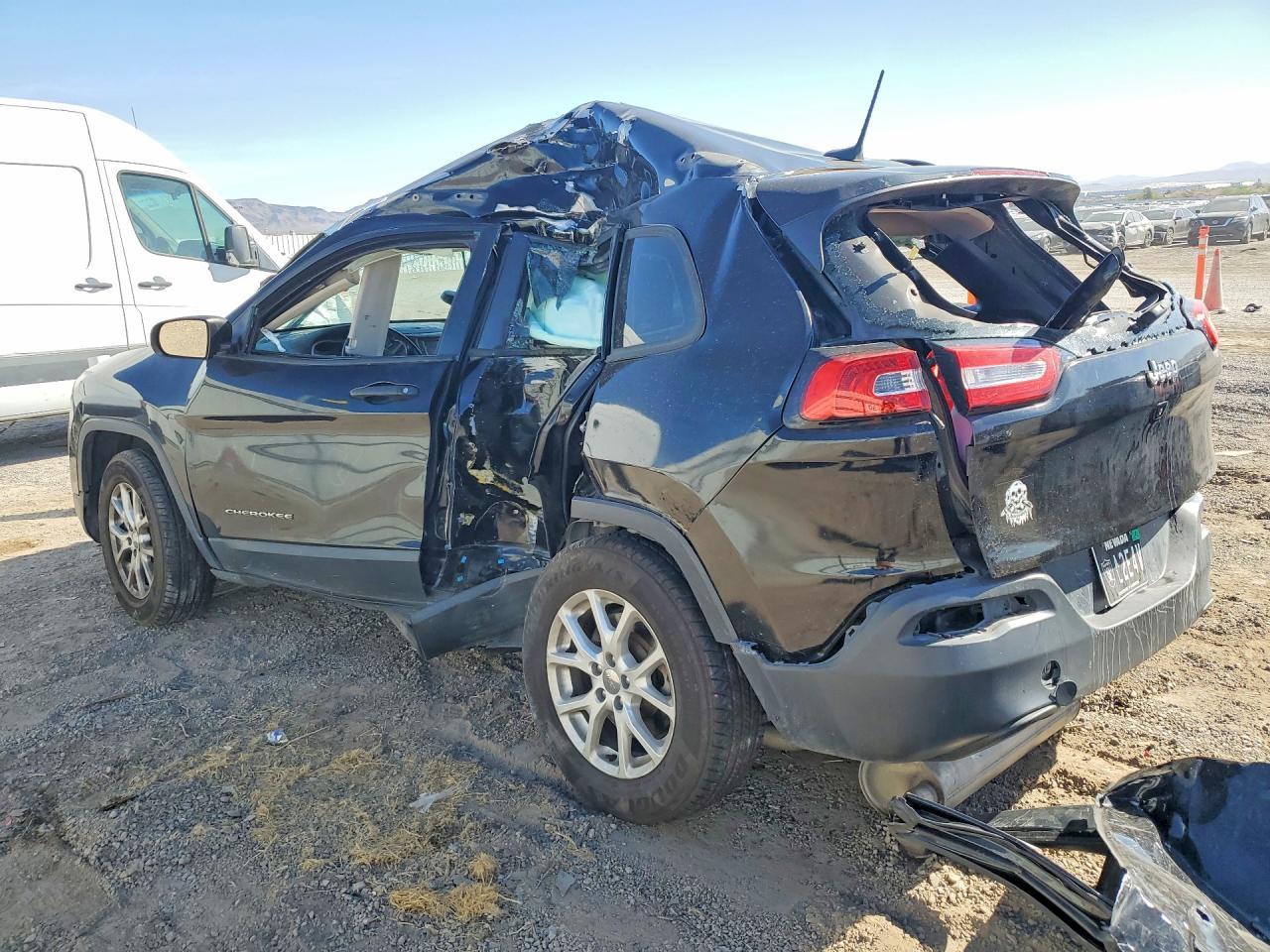 2016 Jeep Cherokee Sport - zdjęcie 2