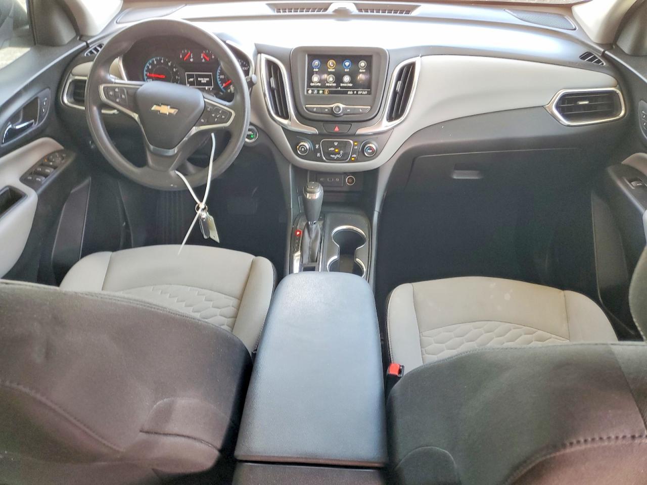 2019 Chevrolet Equinox Ls - zdjęcie 8