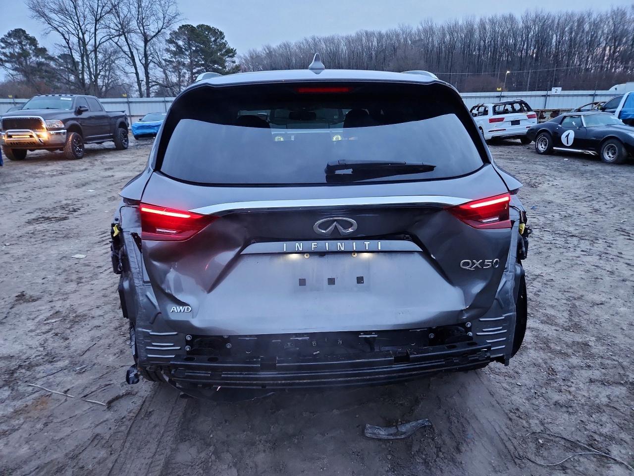 2021 Infiniti Qx50 Luxe - zdjęcie 6