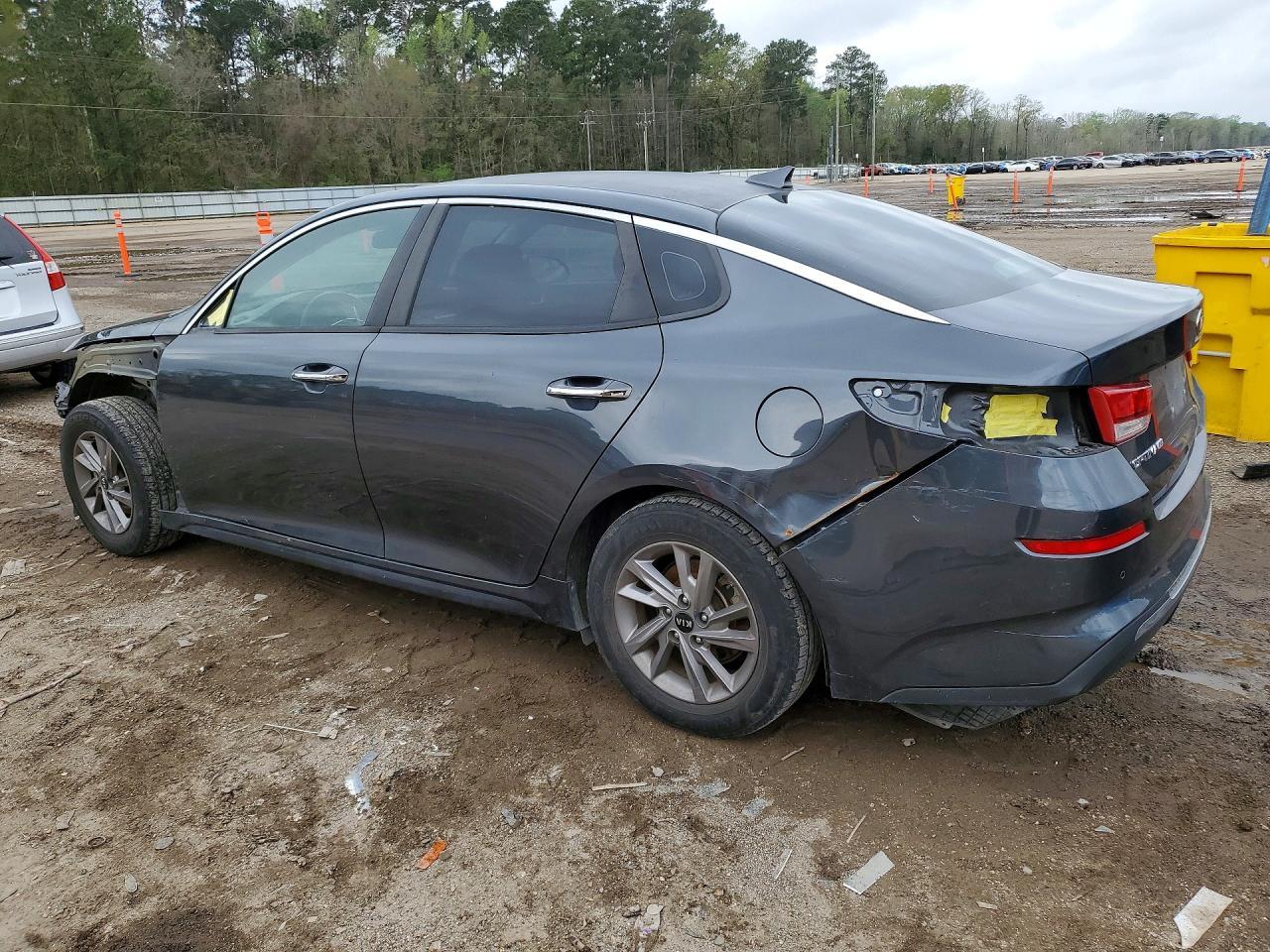 2020 Kia Optima Lx - zdjęcie 2