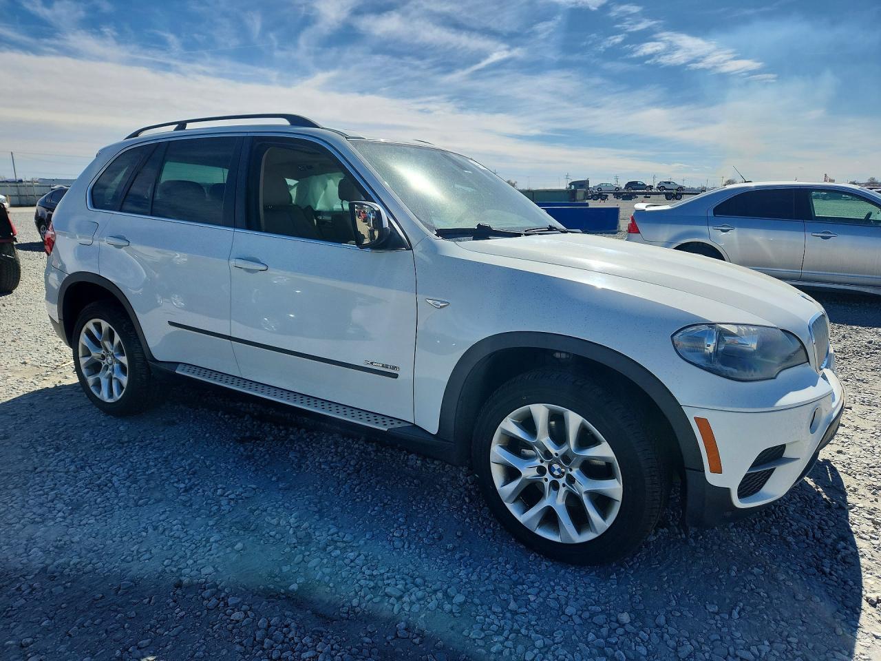 2013 BMW X5 xDrive35I - zdjęcie 4