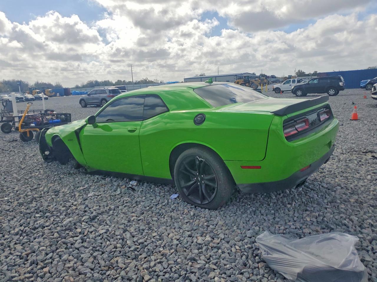 2017 Dodge Challenger R - zdjęcie 2