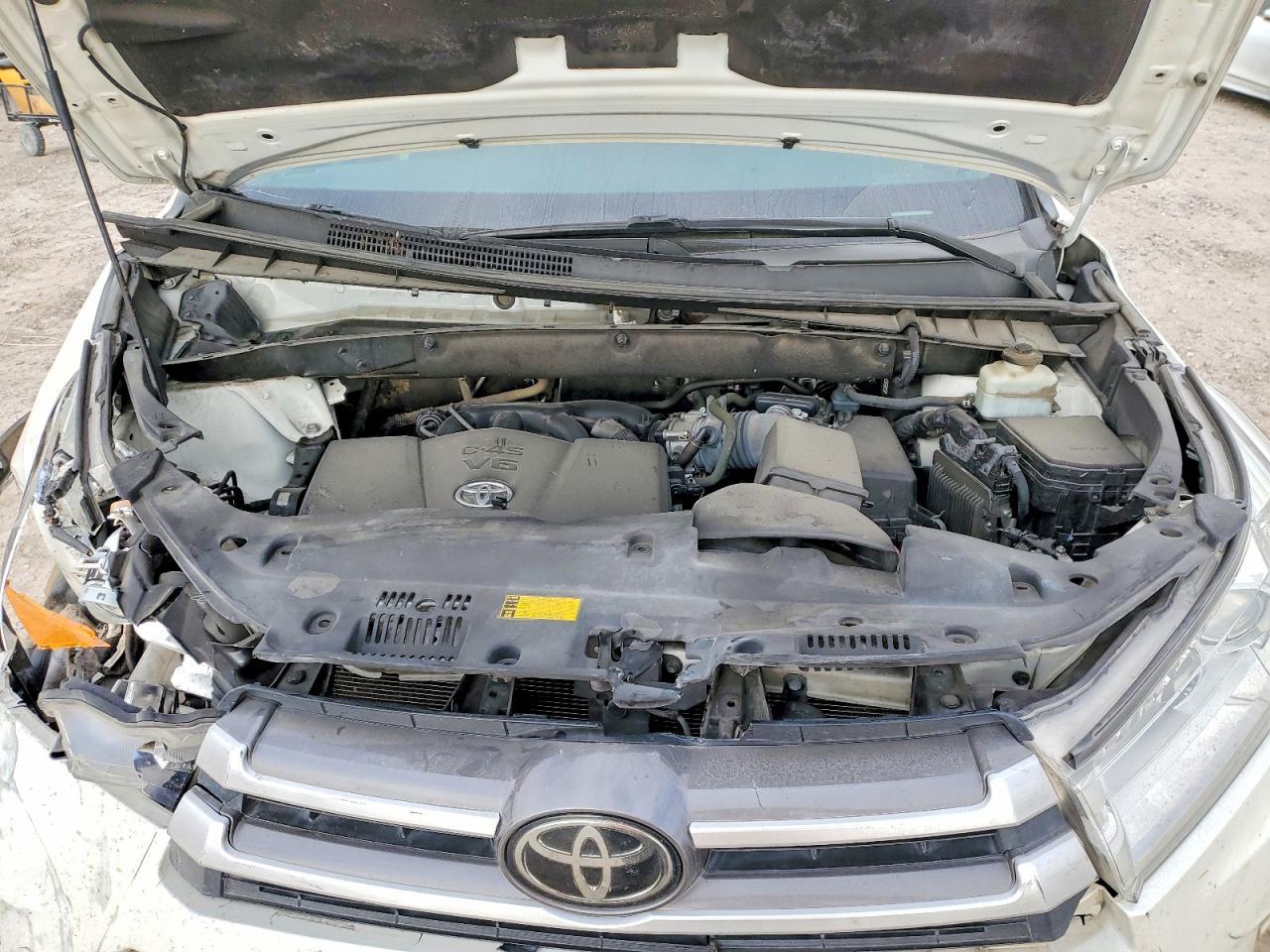 2018 Toyota Highlander Xle - zdjęcie 12