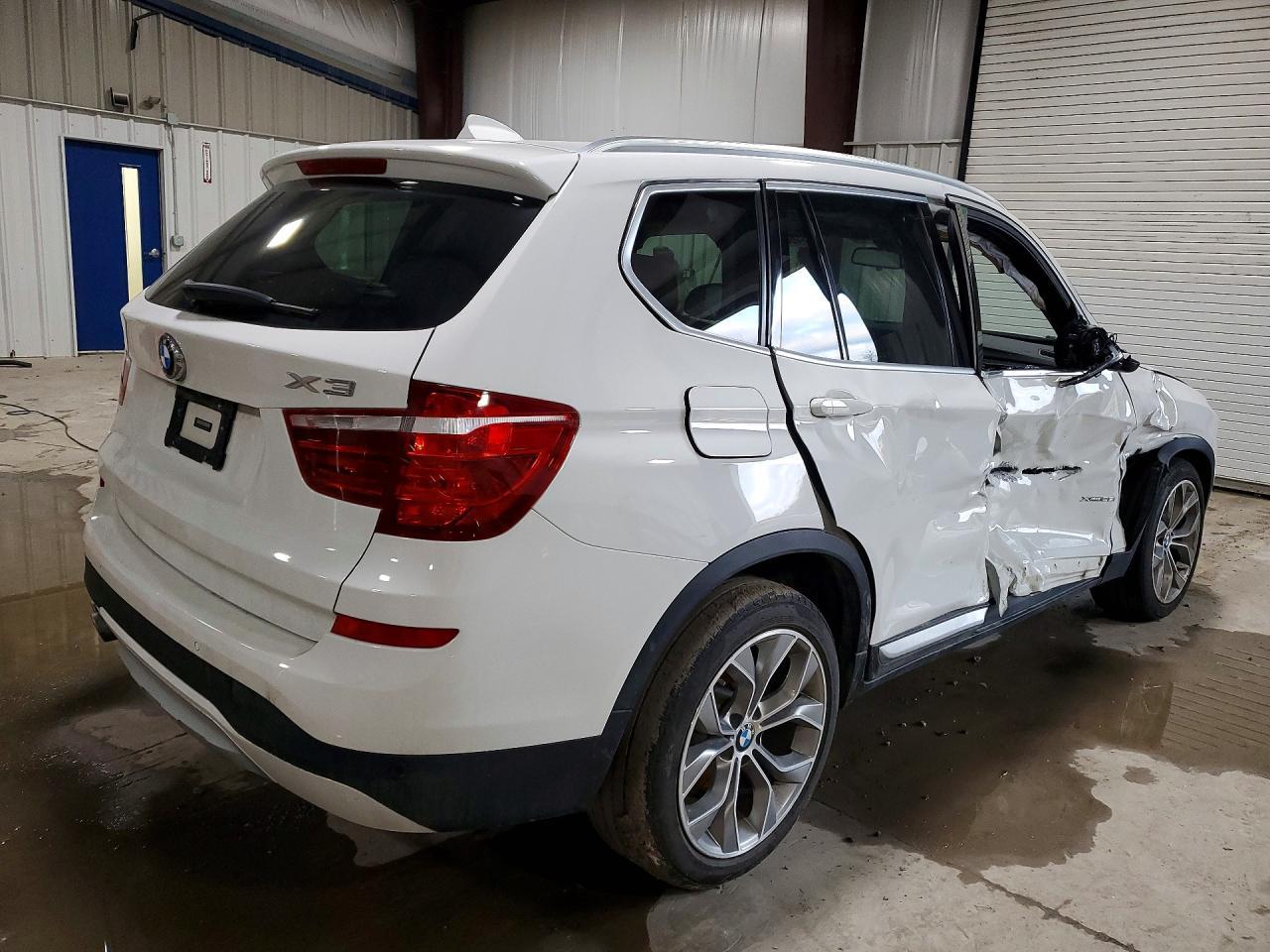 2017 BMW X3 xDrive28I - zdjęcie 3