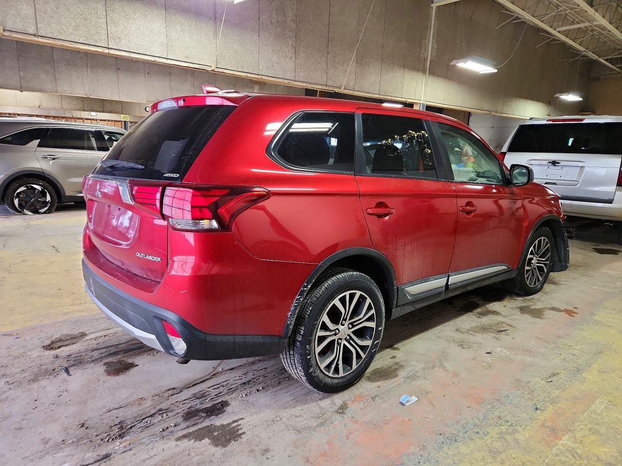 2018 Mitsubishi Outlander Se - zdjęcie 3