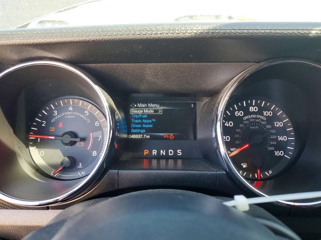 2015 Ford Mustang - zdjęcie 9