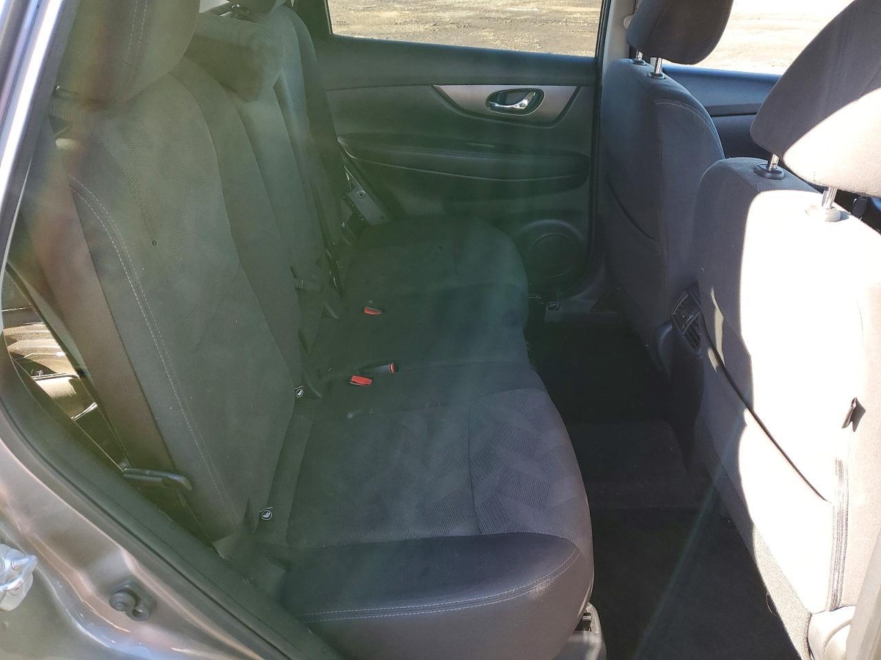 2016 Nissan Rogue Sv - zdjęcie 11