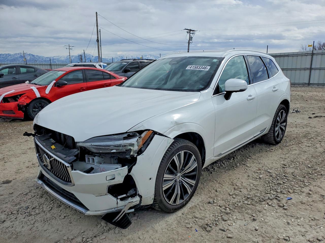2022 Volvo Xc60 B6 Inscription - zdjęcie główne