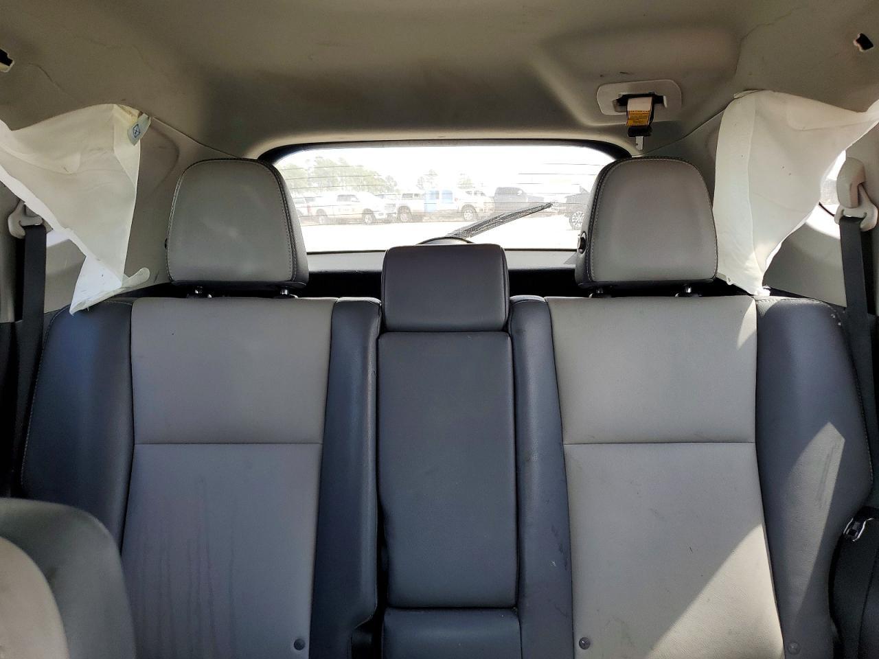 2014 Toyota Rav4 Limited - zdjęcie 10